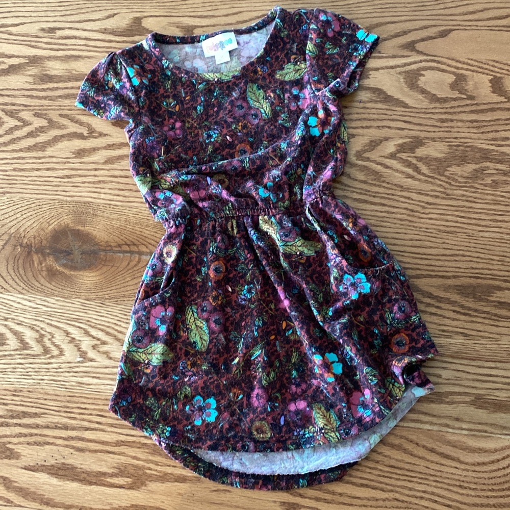 LulaRoe. Girls Dress. Size 2. Like New!